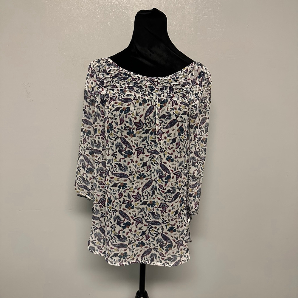 LC Lauren Conrad women's Small White Floral Blouse sheer gathered neck